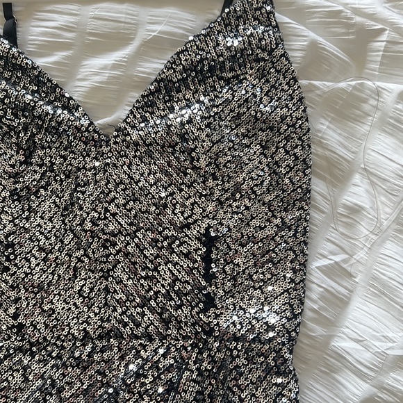 Black and silver sequins homecoming party semi formal dress size medium - Picture 6 of 7